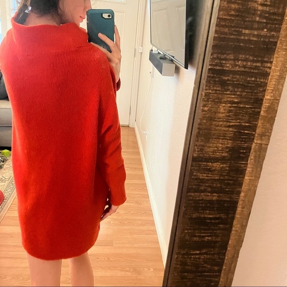 Free People slouchy ottoman tunic- size small- orange - Picture 7 of 7